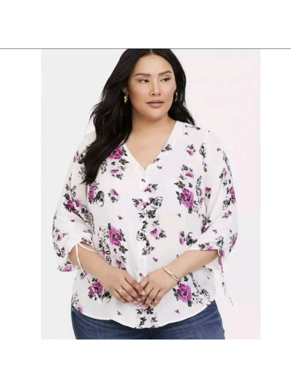 Torrid Size 2 Blouse Top Ivory Skull Floral Crepe Whimsigoth Goth Chiffon Boho